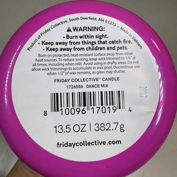 Yankee Candle Friday Collective Three-Wick Candle - Dance Mix - Picture 3 of 5